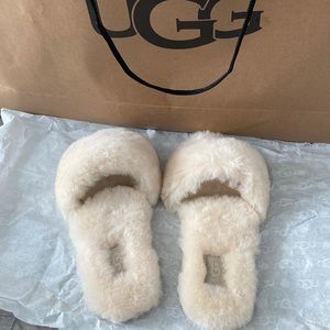 Ugg slippers